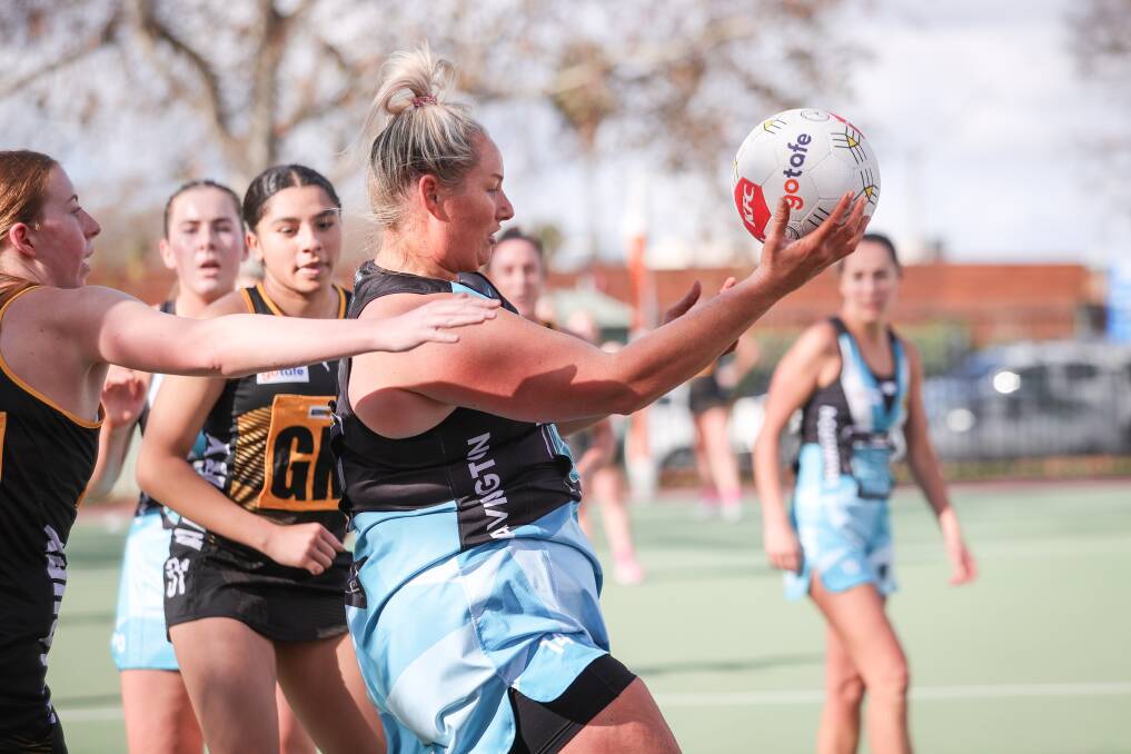 Maddy Plunkett gets in front to claim this ball against Albury. Picture by James Wiltshire