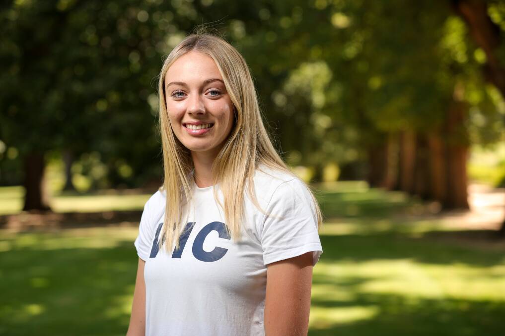 Mia Lavis, from Howlong, will make her Australian debut in FAST5 netball at the Commonwealth Youth Games in Trinidad & Tobago. Picture by James Wiltshire
