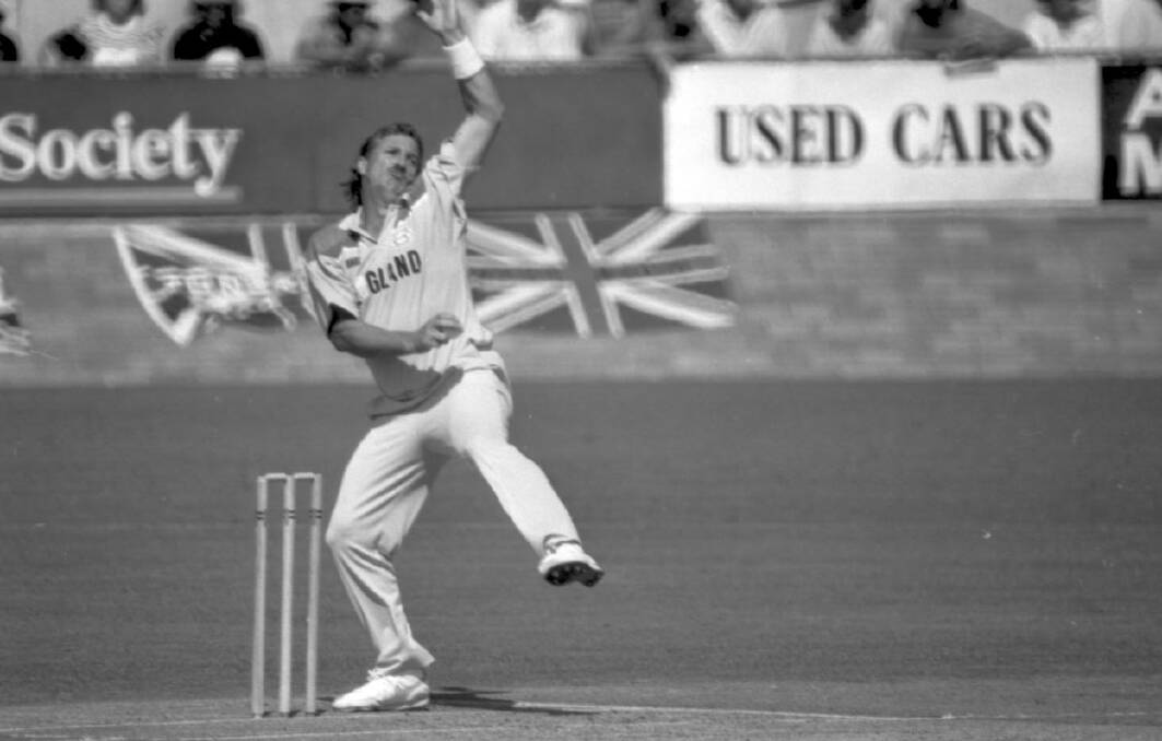BIG NAMES: Legendary all-rounder Ian Botham bowling for England against Zimbabwe in the 1992 Cricket World Cup match which was played at Lavington Sports Ground.