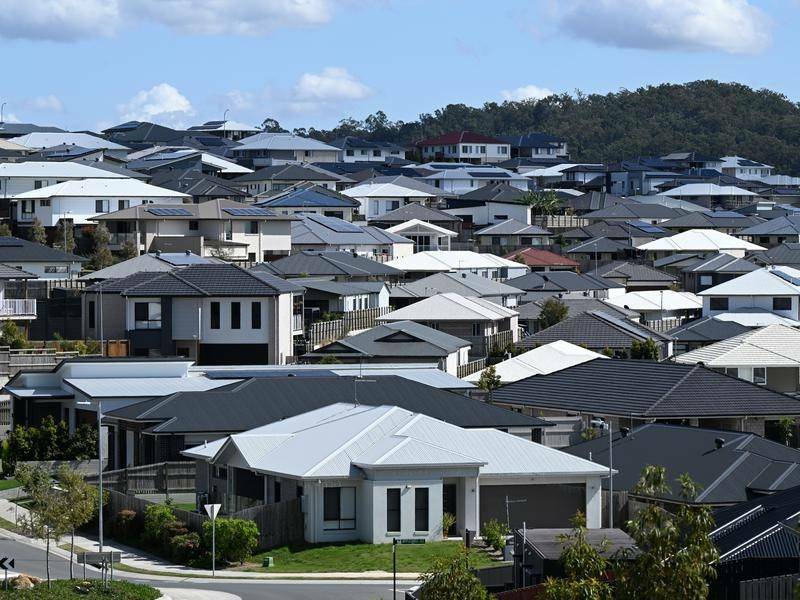 Tuesday's rate rise is expected to place further financial pressure on mortgage holders. (Darren England/AAP PHOTOS)
