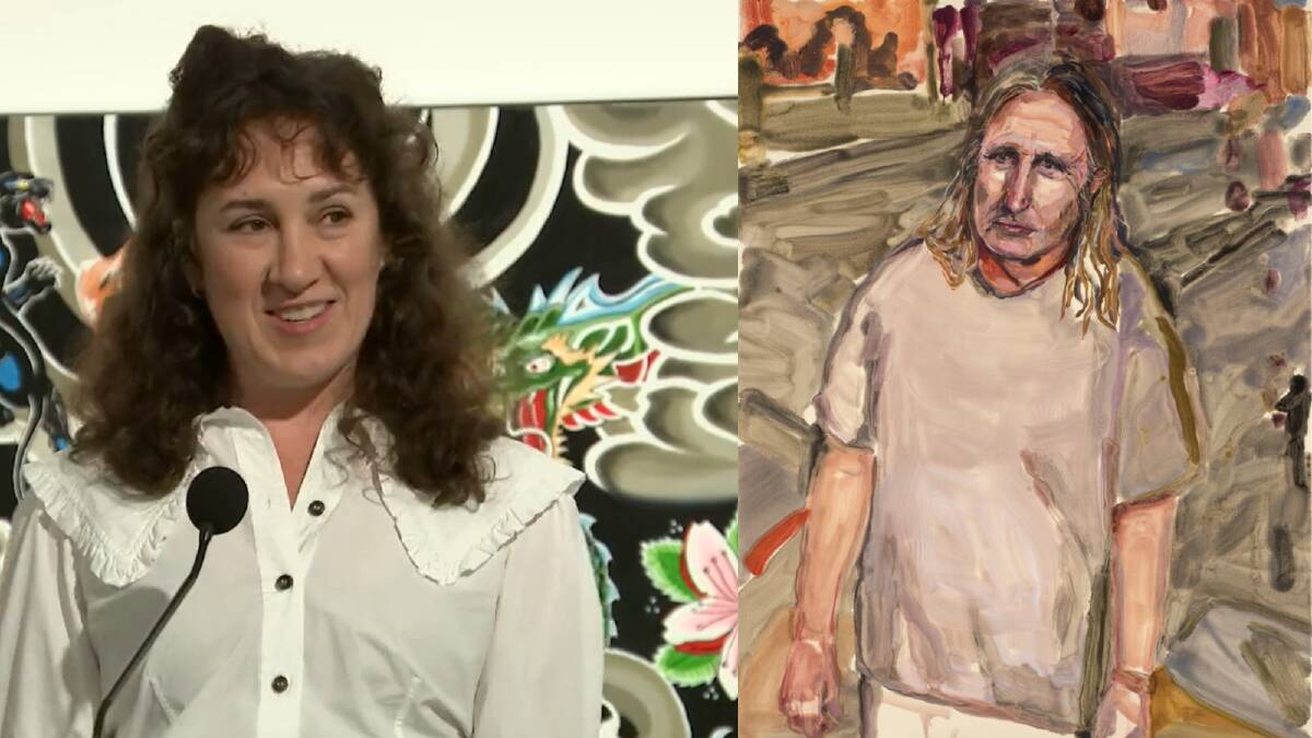 Winner of the Archibald Prize 2024, Laura Jones (left) with her portrait 'Tim Winton'. Picture Art Gallery of New South Wales, Jenni Carter