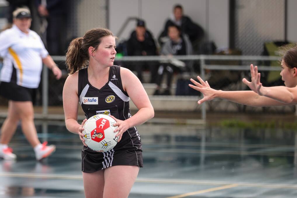 Wangaratta premiership player and former co-coach Chaye Crimmins will return to the court for the 'Pies this season.
