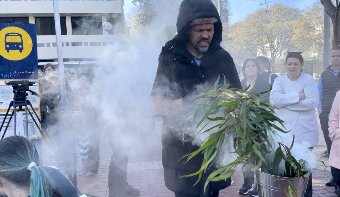 Darren Wighton conducted a smoking ceremony in Albury on Monday morning, May 27. Picture by Madilyn McKinley