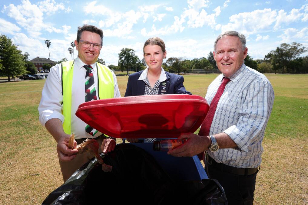 Scots School chaplain Simon Goss, student Sammi Tatterson, 17, and principal Mark Hemphill are getting ready to clean up Eastern Hill, Albury. Photo by James Wiltshire