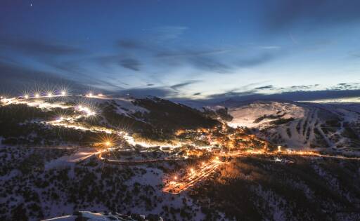 On Saturday nights Wombats Ramble lights up to keep you making turns while the mountain prepares to sleep.
