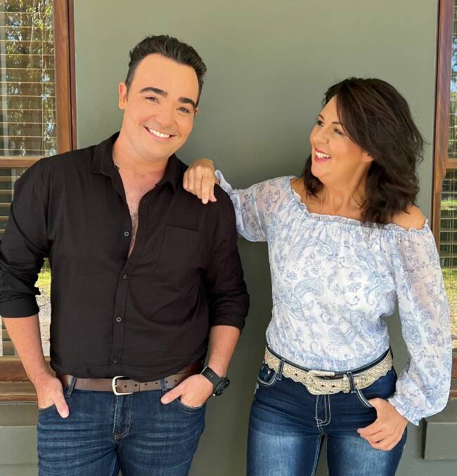 Homegrown country music performer Tania Kernaghan is teaming up with Jason Owen (The X Factor Australia finalist) for their Let Your Love Flow National Tour. It is coming to the Commercial Club Albury on Saturday, June 17.