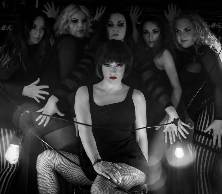 Chantelle Hutchins as Velma Kelly (centre) with Lauren Schmutter, Niki Strauss, Kathy Daly, Lisa Semmler and Carman Amos. Picture by Jason Robins Photography