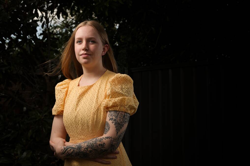 Albury's Izzy Berry,18, wants to shine a light into the dark nature of living with anorexia nervosa. Picture by James Wiltshire
