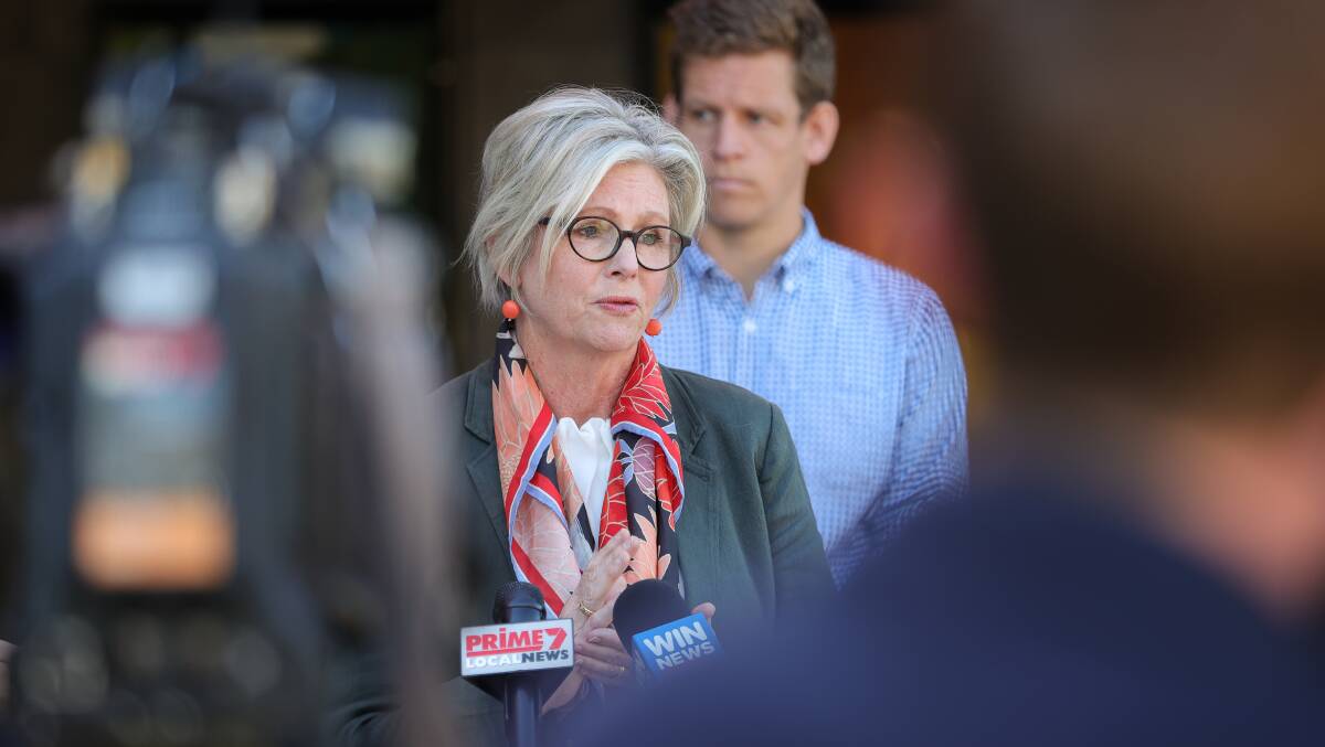 Indi MP Helen Haines speaks to the media in front of Border medicos in 2022 about the need for a new Albury-Wodonga hospital. The issue is set to again be a focus at the coming federal election. 