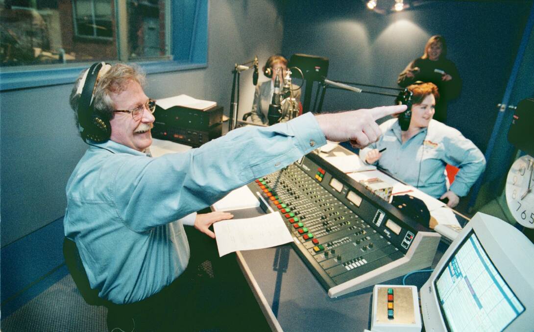 Debut day: Pete Davies on air for FM105.7 The River's opening in July, 1998, with Albury mayor Patricia Gould and co-host Belinda King.