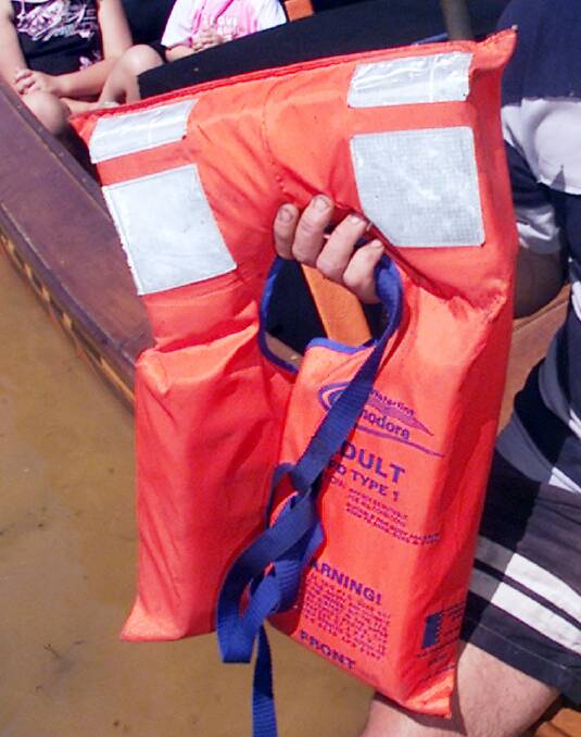 Splash needed to unify lifejacket regulations