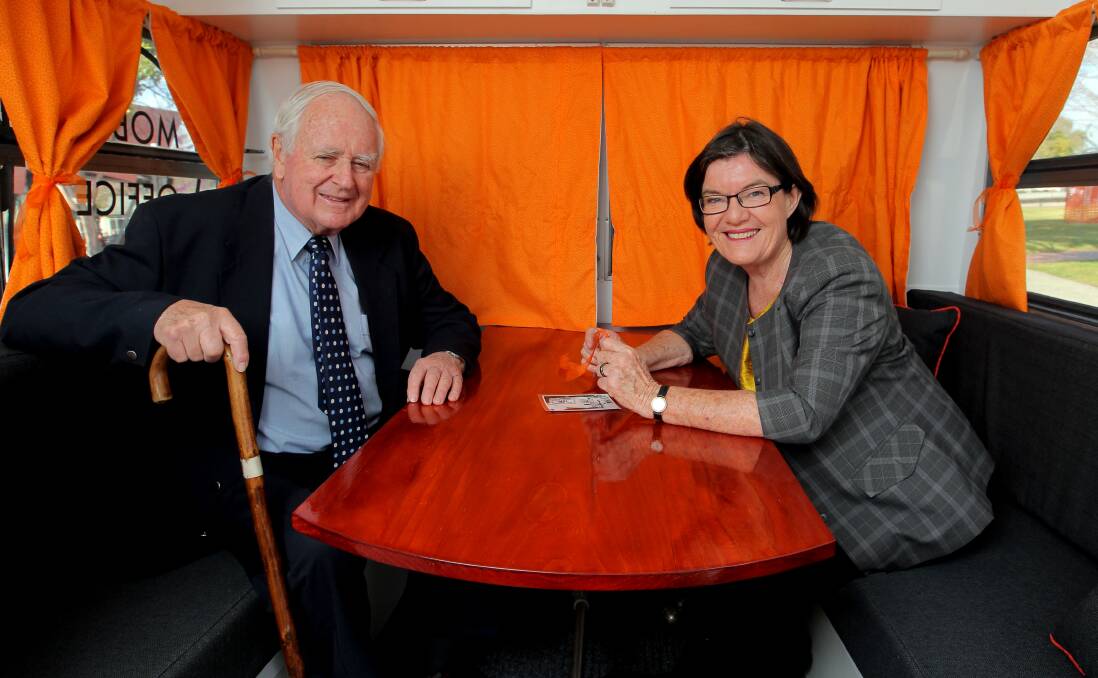 Former Liberal member for Indi Ewen Cameron with one of his successors, independent Cathy McGowan. Mr Cameron is the last MP for the seat to have been a councillor. 