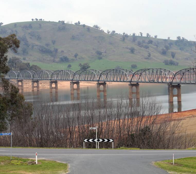 OLD LINK: The Bethanga Bridge from Bellbridge. It opened in 1930, six years before the Hume Dam was completed.
