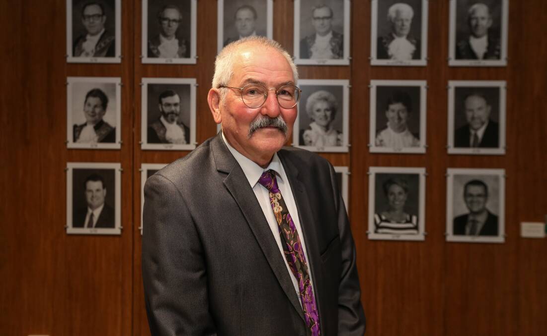 Wodonga mayor Ron Mildren has flagged a strategic campaign being adopted by the council, with the assistance of consultants, in its push for a new hospital. 