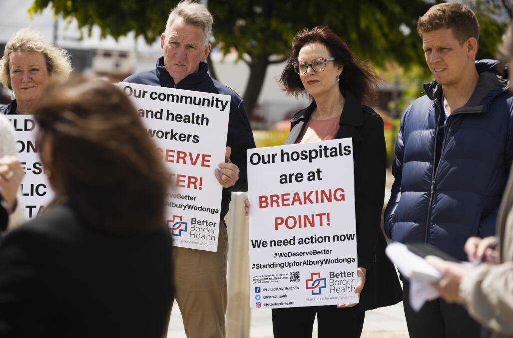 Michelle Cowan (second from right) joins former Albury mayor Kevin Mack in highlighting Border hospital woes in 2022. She will now be meeting with Mr Mack's successors to discuss health plans for the region.