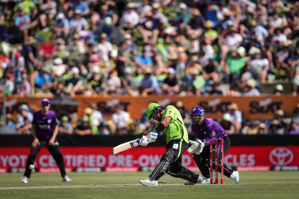 Sydney Thunder (in green) defeated Hobart Hurricanes at Lavington Sportsground in the Big Bash on New Year's Eve. Now, the venue will host a Sheffield Shield clash. Picture by James Wiltshire