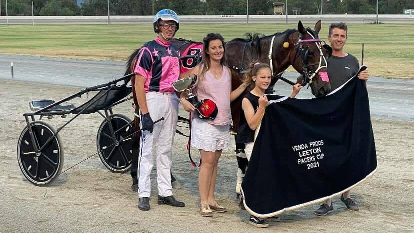 Reinsman Tom Gilligan And Trainer Brooke Mcpherson Expecting First 
