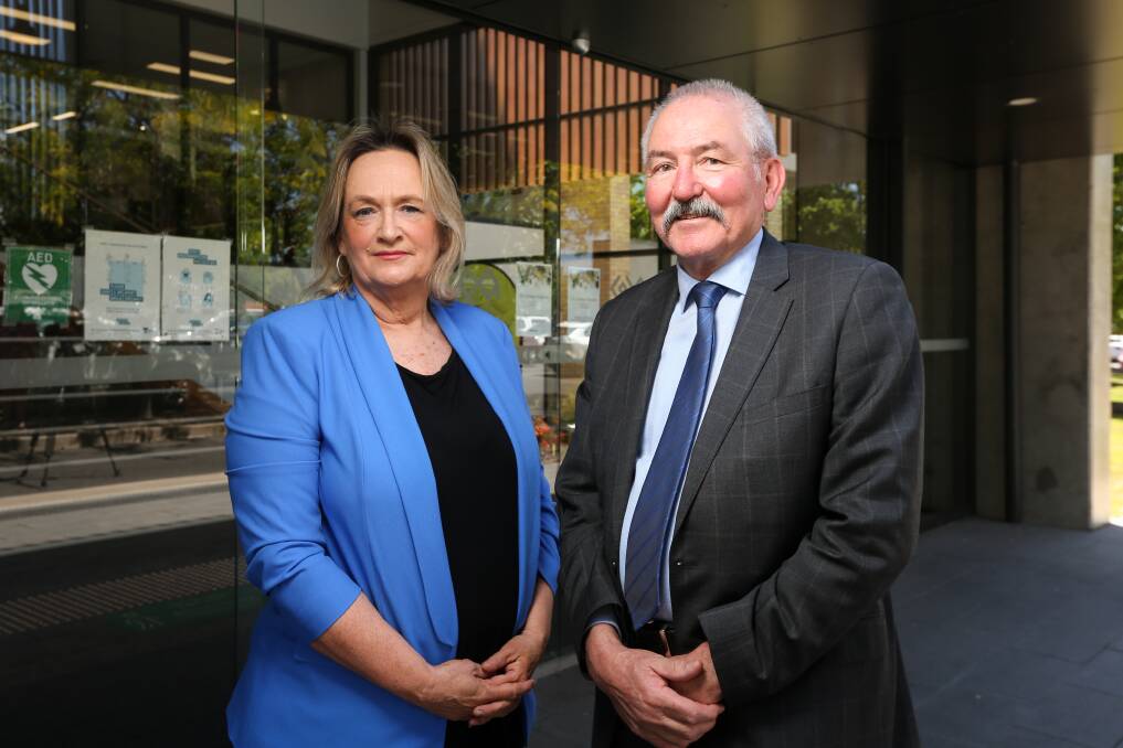 Wodonga deputy mayor Libby Hall and mayor Ron Mildren agreed on a rate rise of two per cent.