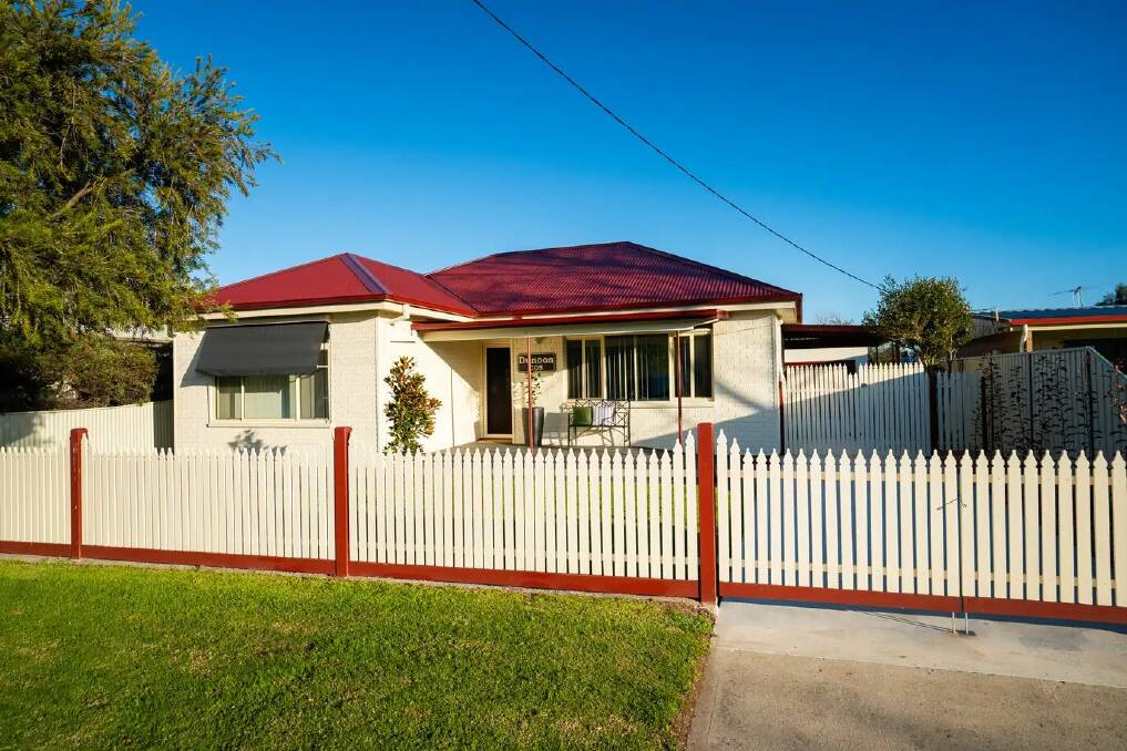 A renovated three-bedroom property on Kooba Street in North Albury fetched more than $500,000 after auction. Picture by Ray White Albury North