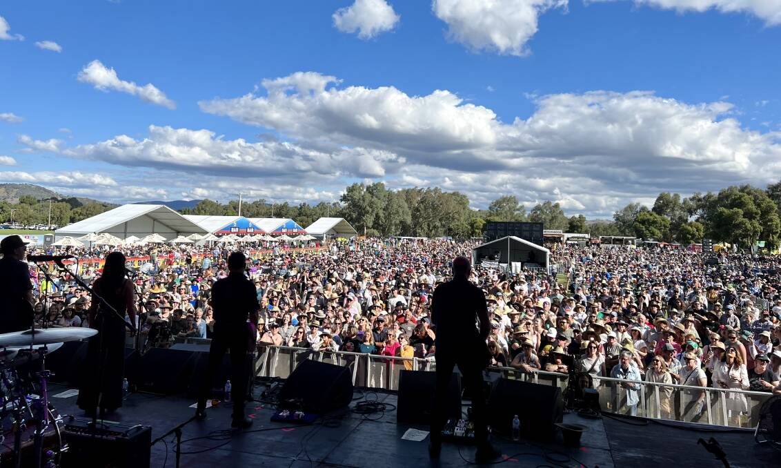 A massive crowd watches on at the 2023 Red Hot Summer Tour at Wodonga's Gateway Lakes on Saturday. Paul Kelly, Bernard Fanning and Missy Higgins were among the list of performers. Pictures by Brett Millican