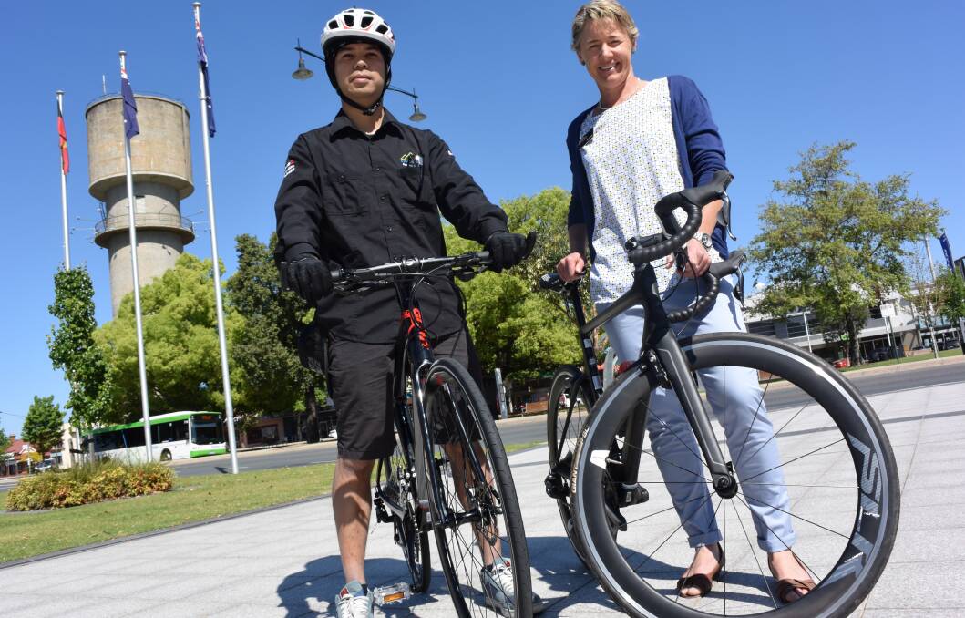 BETTER HEALTH: Rasul Shariff and Liona Edwards are encouraging people on the Border to participate in Ride2Work day on Wednesday. 