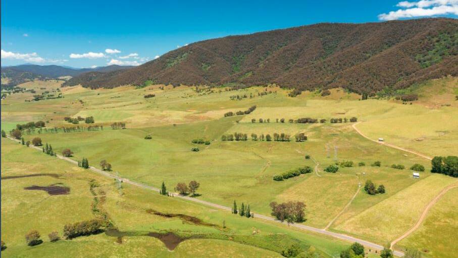 Mitta Valley property sells for first time in 30 years