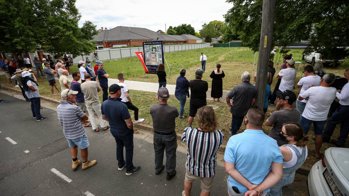 Empty block sells for $2.1 million in central Albury