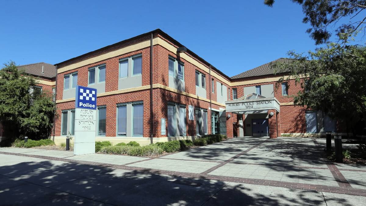 Albury policeman fined, convicted following an assault