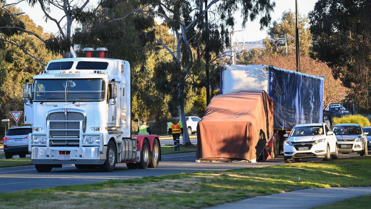DELAYS: The scene on Melrose Drive in Wodonga on Thursday afternoon. Picture: MARK JESSER