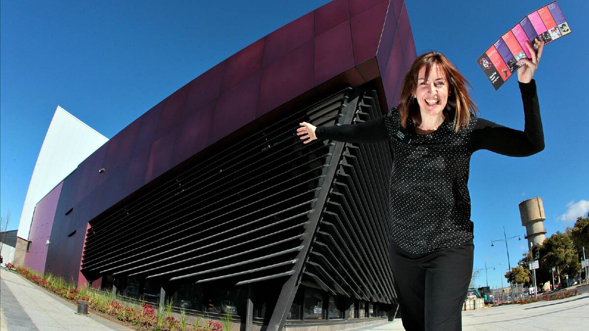 Chelsea McLaren, Team Leader of The Cube Wodonga holding a program of upcoming events. PICTURE: Kylie Esler.