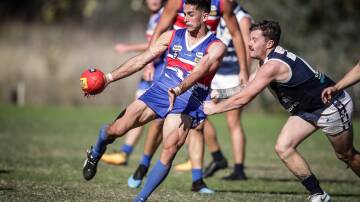 Barton medallist Michael Rampal in action for the Bulldogs in 2019.